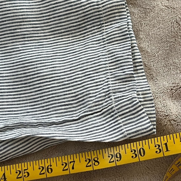 C&C California Women's Blue & White Striped 100% Linen Belted Pants Size Large - Picture 10 of 10